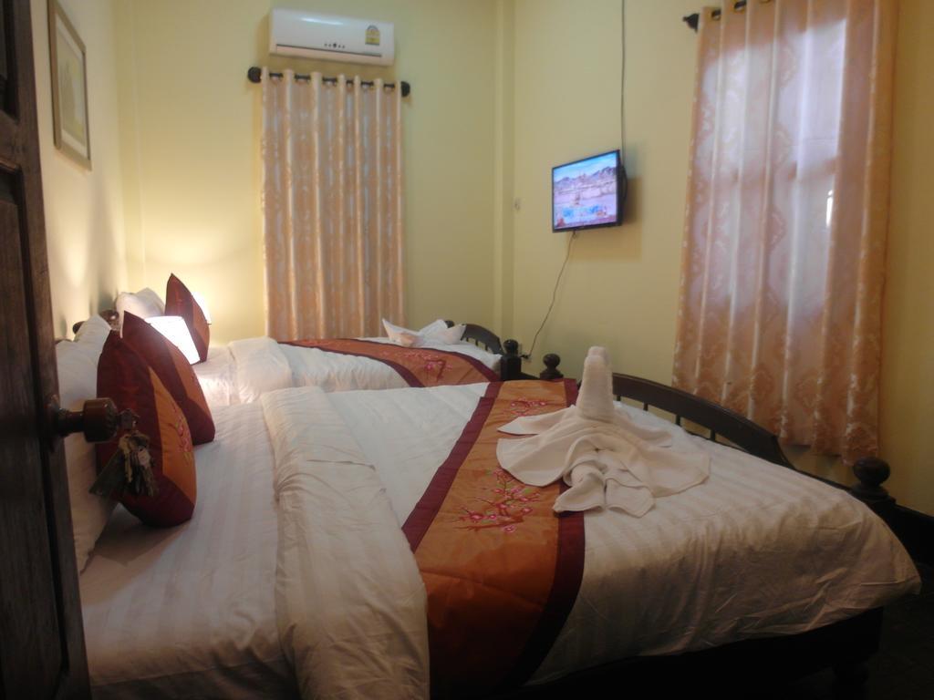 Kinnaly Place House Luang Prabang Rom bilde