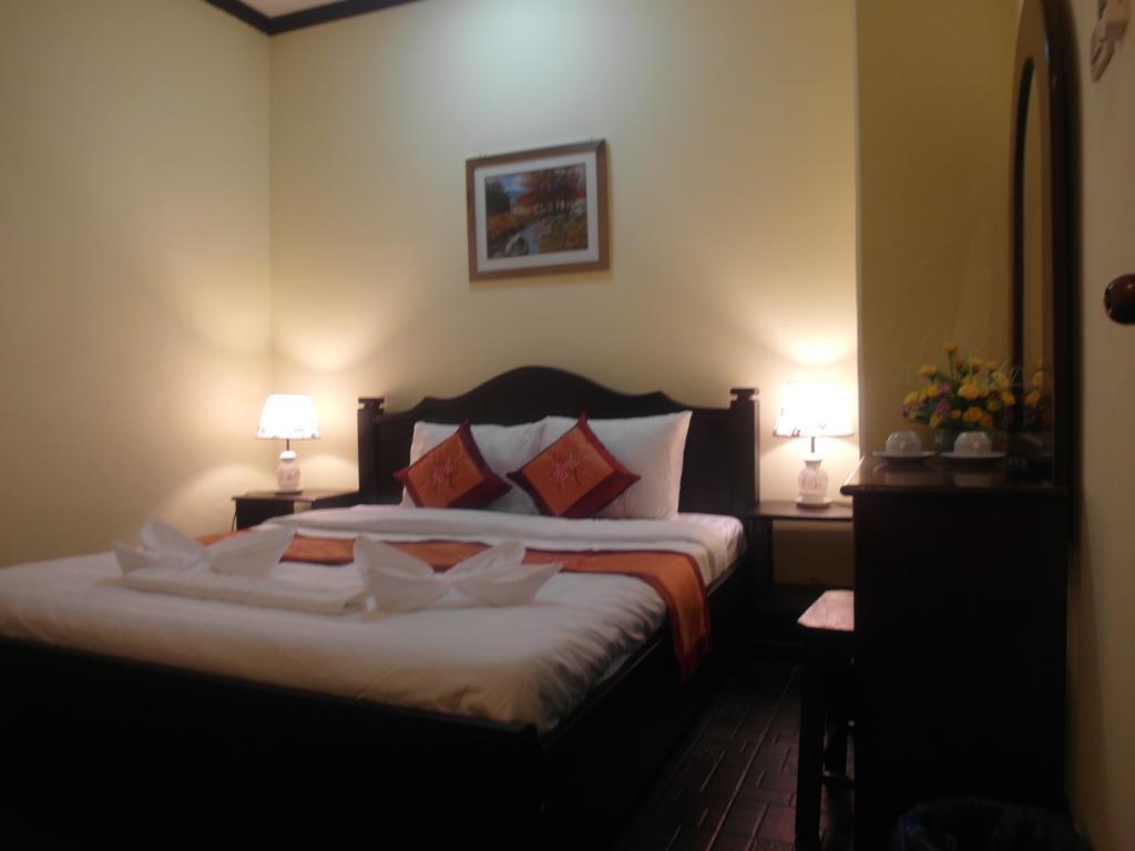 Kinnaly Place House Luang Prabang Rom bilde