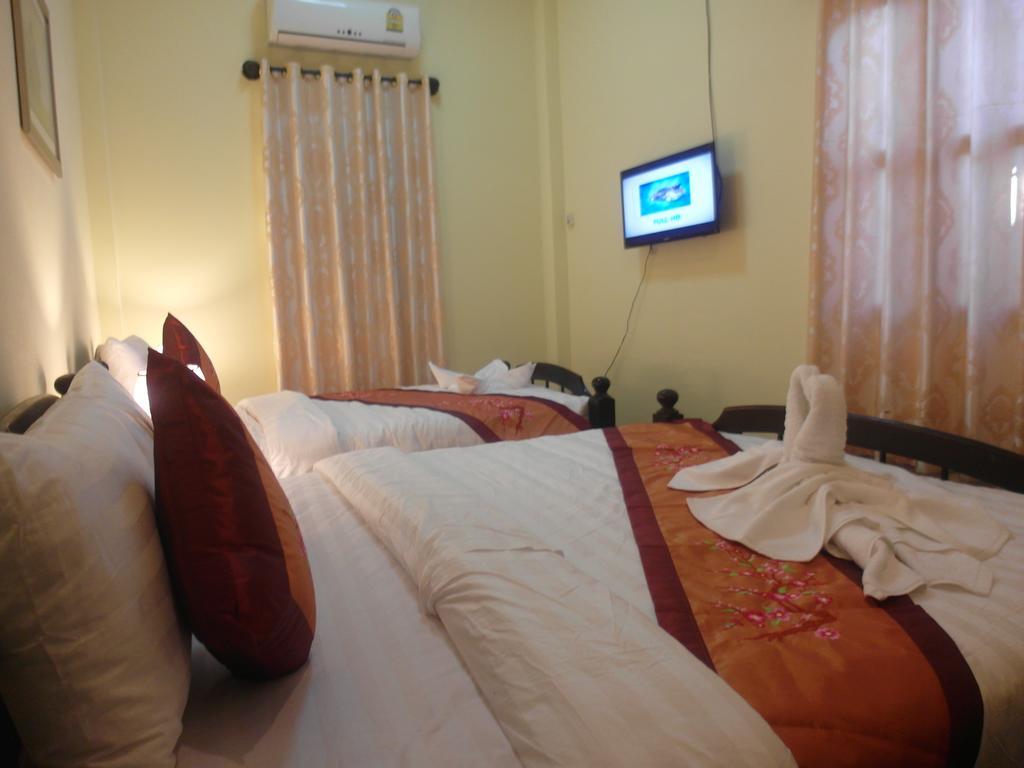 Kinnaly Place House Luang Prabang Rom bilde