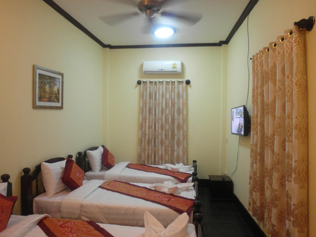 Kinnaly Place House Luang Prabang Rom bilde