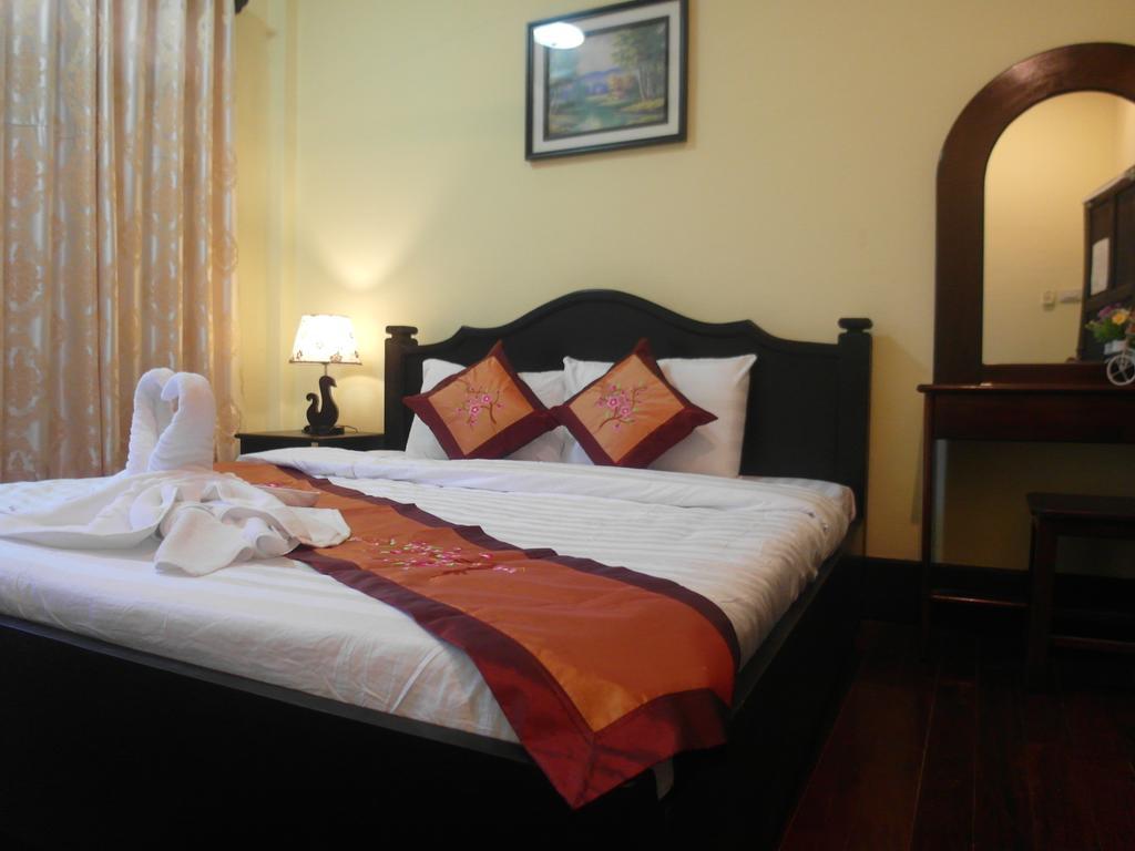 Kinnaly Place House Luang Prabang Rom bilde